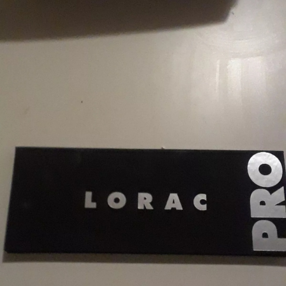 Lorac pro
